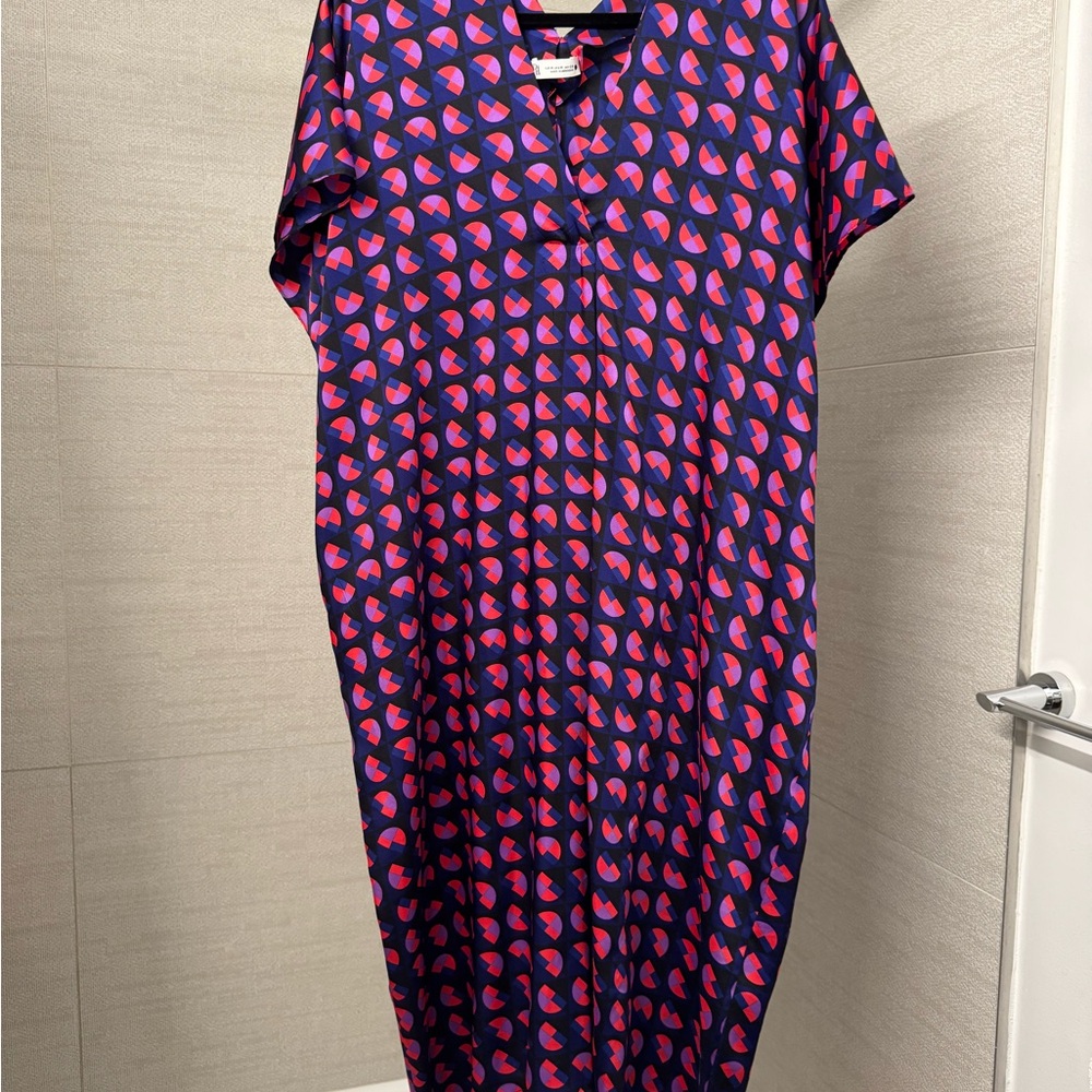 Zara Blue/Purple Patterned Short-Sleeve Maxi Caftan Style Dress with Pink Accent